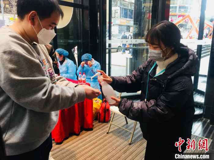  贵州新冠肺炎疑似病例归零 防控仍不松懈